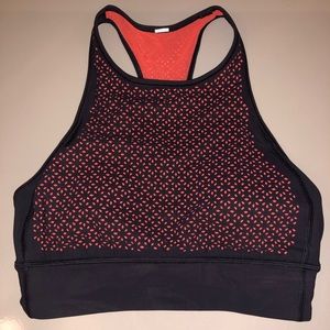 Lululemon High neck sports bra!